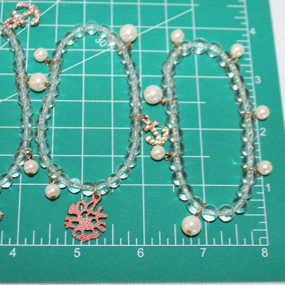 Starfish Four-strand Clear Bead and Faux Pearl Stretch Bracelet - Picture 7 of 7